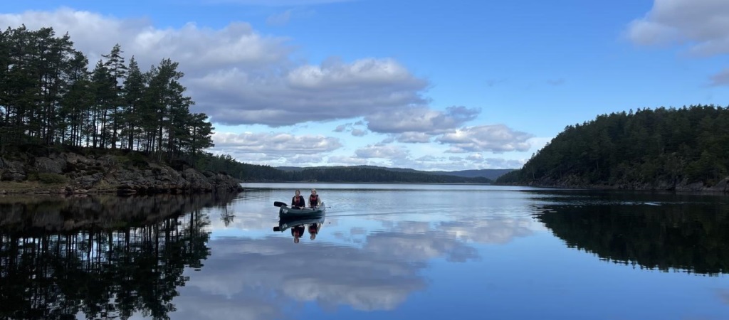 Kanopadling på Oggevatn med valgfag frilluftsliv